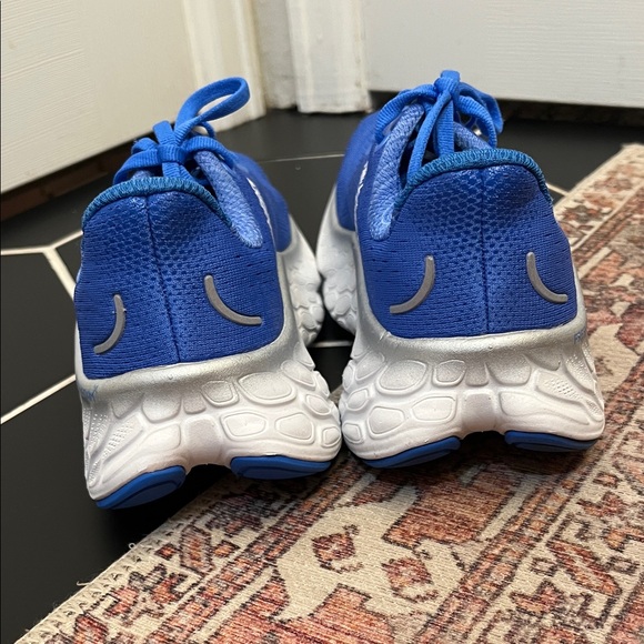 New Balance Women's Fresh Foam x More v4 - Picture 5 of 8